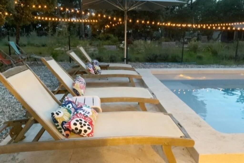 Gite Dans Les Pins Avec Piscine Βίλα Mazan Εξωτερικό φωτογραφία