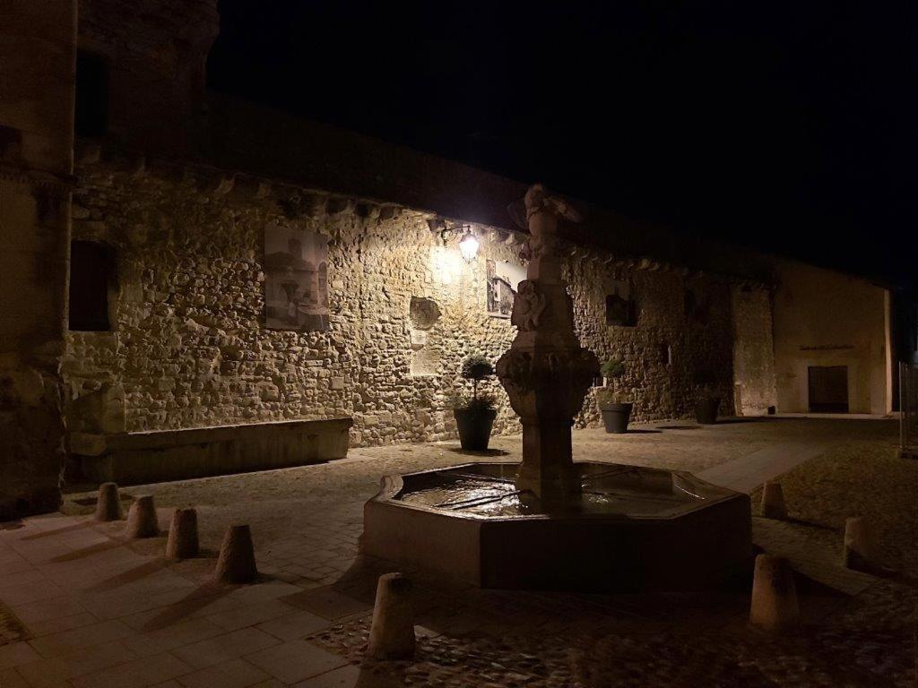 Gite Dans Les Pins Avec Piscine Βίλα Mazan Εξωτερικό φωτογραφία
