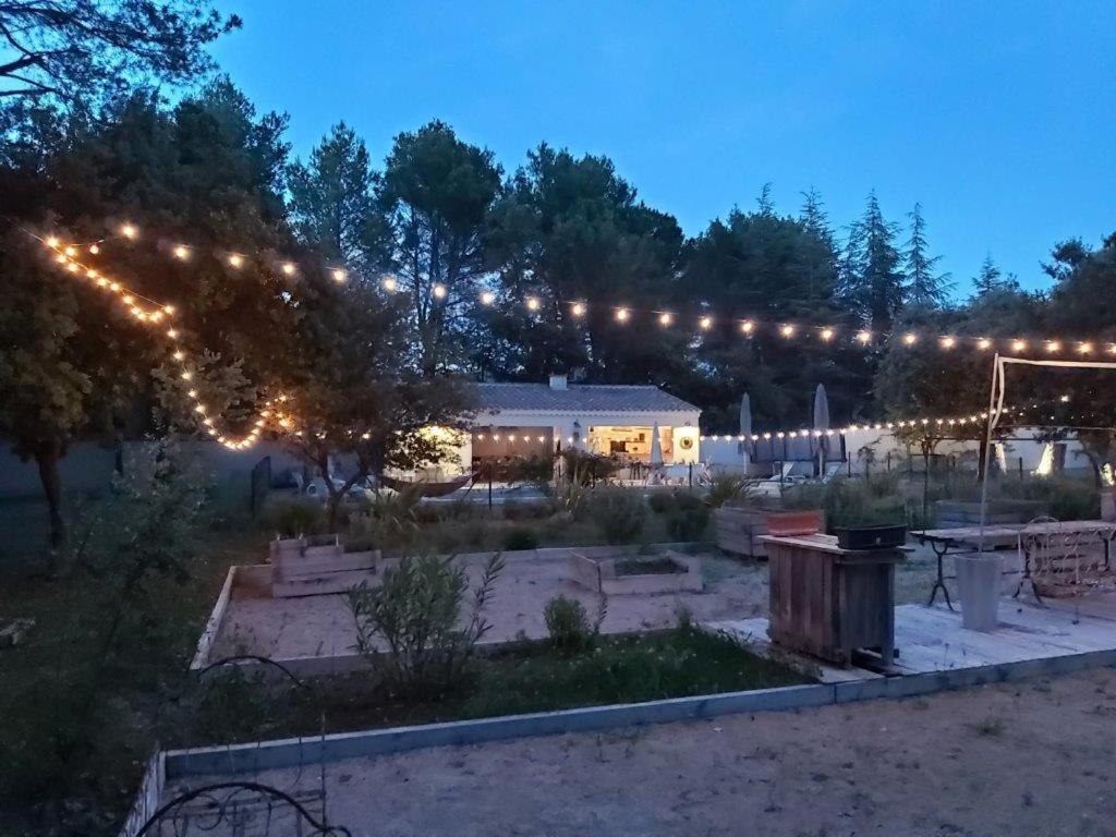 Gite Dans Les Pins Avec Piscine Βίλα Mazan Εξωτερικό φωτογραφία
