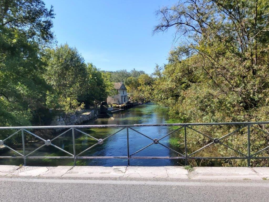 Gite Dans Les Pins Avec Piscine Βίλα Mazan Εξωτερικό φωτογραφία
